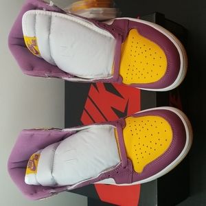 Air Jordan 1 Retro High OG " BROTHERHOOD"